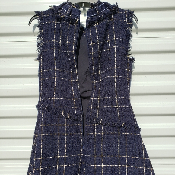 Onebuye Tweed Asymmetrical Sleeveless Raw Hem Blue Plaid Dress - Picture 14 of 14
